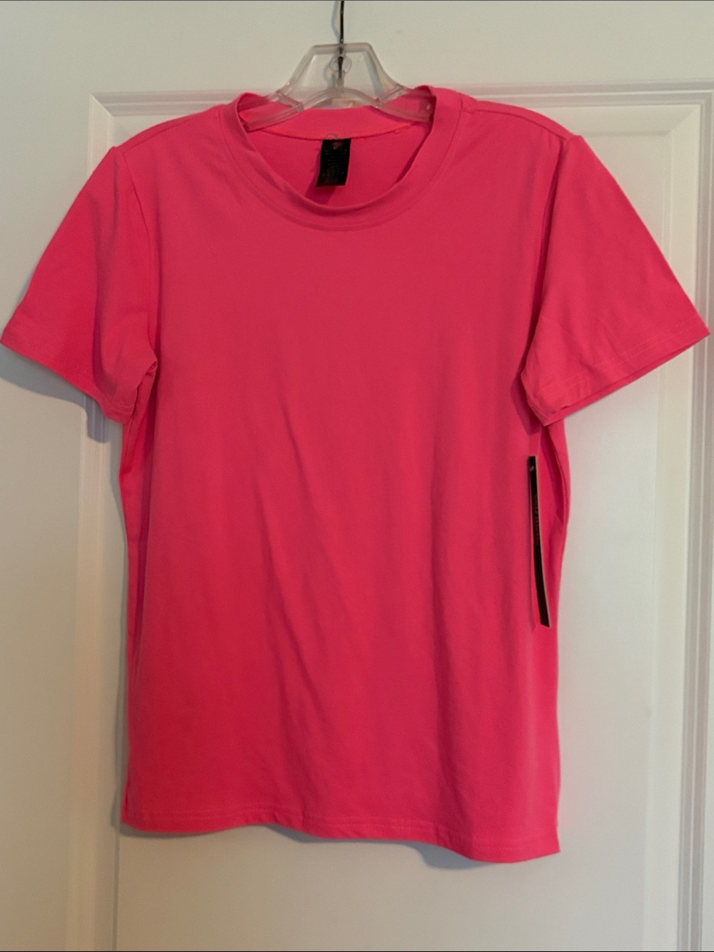 New Mix Women’s Crewneck Tee - Hot Pink size Large